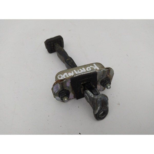 Limitador Dianteiro Direito Ssangyong Korando 2011 2012