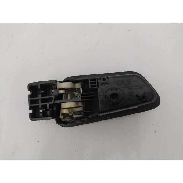 Maçaneta Interna Dianteira Esquerda Ssangyong Korando 2011