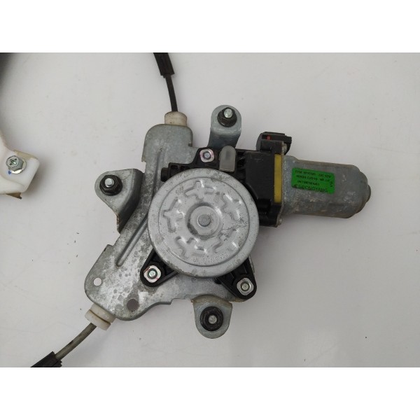 Máquina Vidro Traseira Esquerda Ssangyong Korando 2011