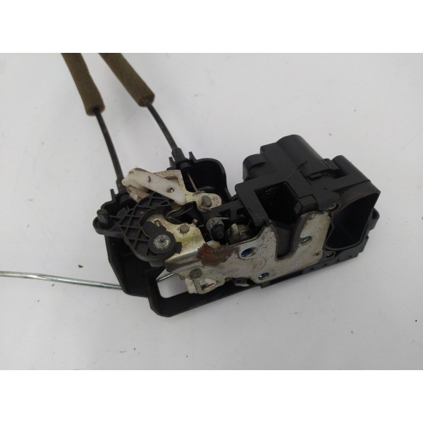 Fechadura Traseira Direita Ssangyong Korando 2011