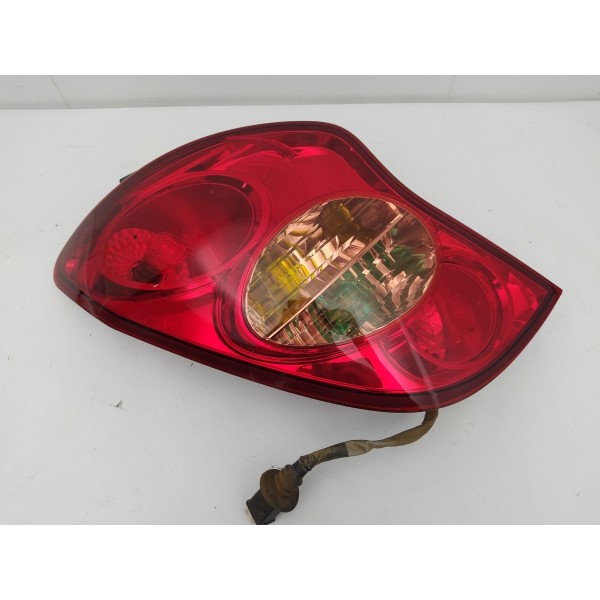 Lanterna Esquerda Ssangyong Korando 2011 2012