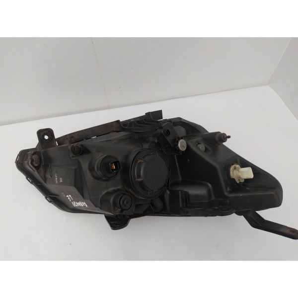 Farol Esquerdo Ssangyong Korando 2011 2012