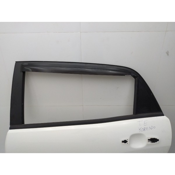 Porta Traseira Esquerda Ssangyong Korando 2011 2012