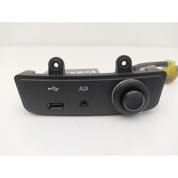 Entrada Usb Aux Acendedor Cigarro Ssangyong Korando 2011