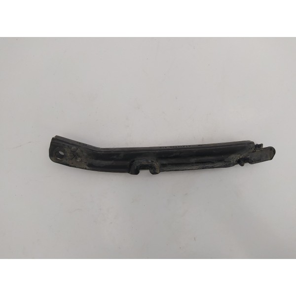 Suporte Guia Esquerdo Parachoque Dianteiro Ml 63 Amg 2010