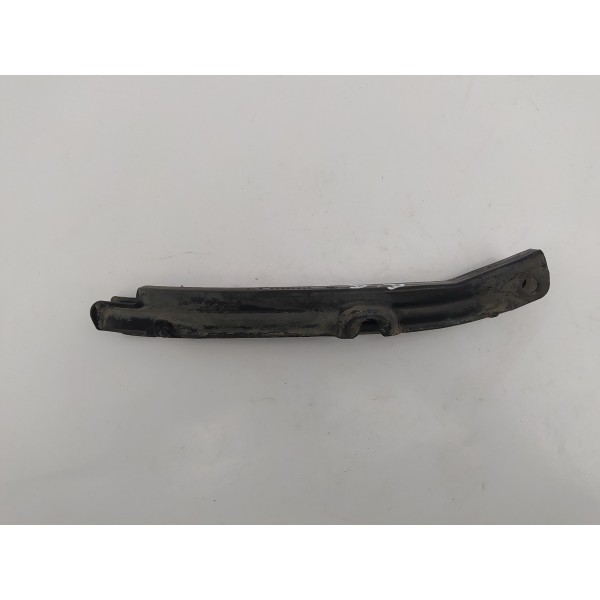 Suporte Guia Direito Parachoque Dianteiro Ml 63 Amg 2010