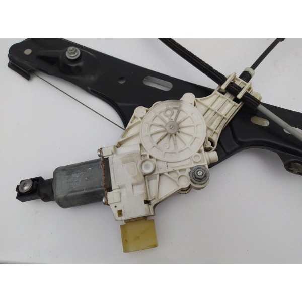 Máquina Vidro Dianteira Esquerda Bmw X1 2010 2011 12