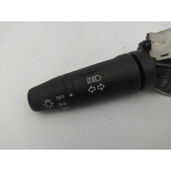 Chave Seta Luz Nissan Tiida 2010 2011