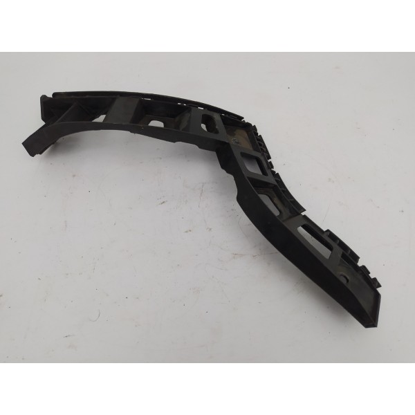 Guia Parachoque Traseiro Direito Volkswagen Tiguan 2011