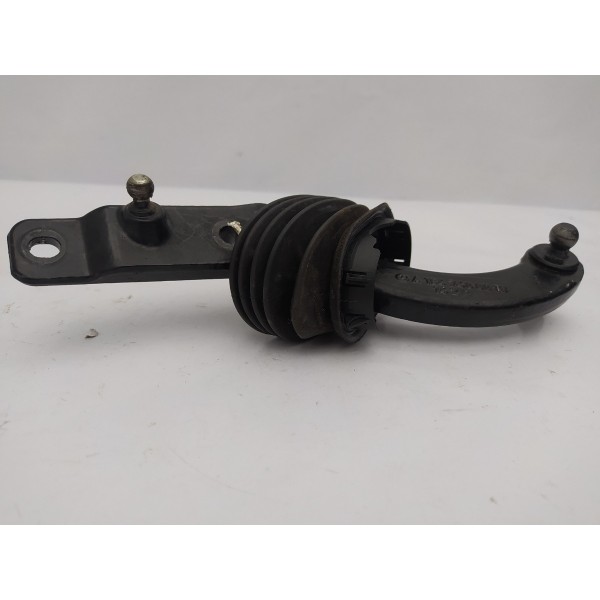 Braço Direito Tampa Traseira Ml 63 Amg 2010 A1647400018