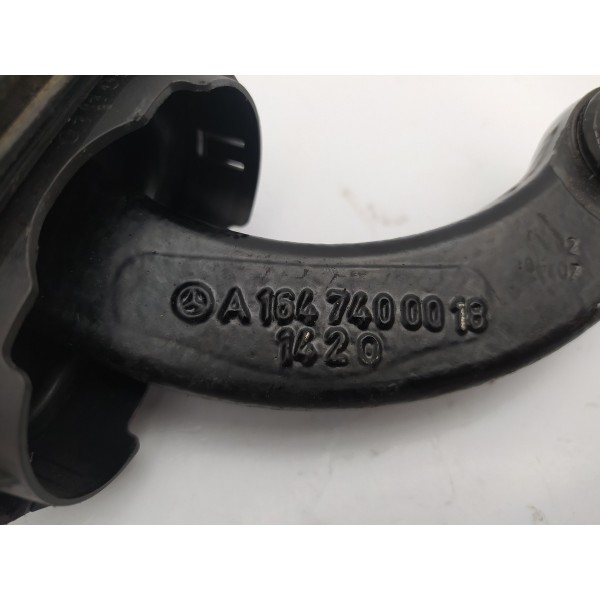Braço Direito Tampa Traseira Ml 63 Amg 2010 A1647400018