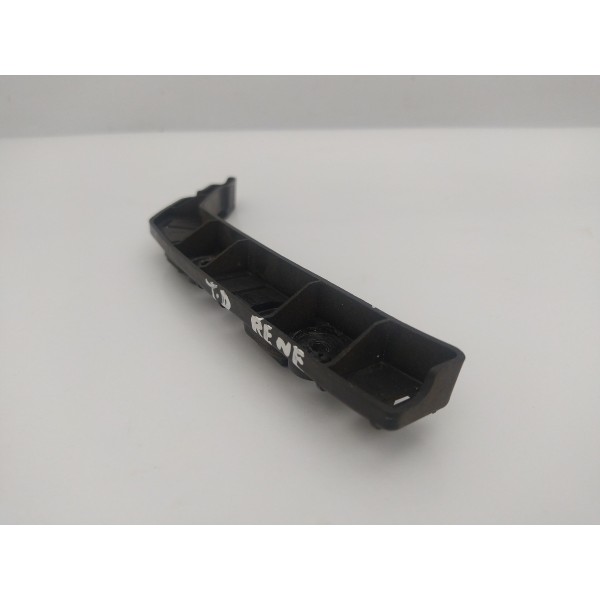 Guia Direito Parachoque Traseiro Jeep Renegade 2017 2018