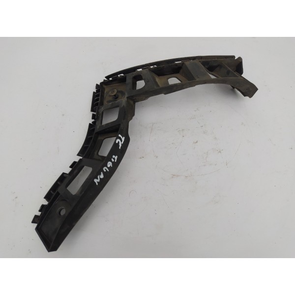 Guia Parachoque Traseiro Esquerdo Volkswagen Tiguan 2011