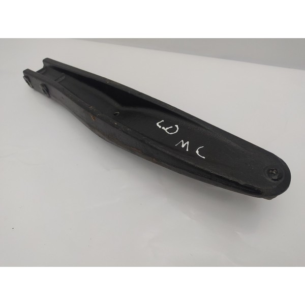 Suporte Direito Reboque Mercedes Benz Ml 63 Amg 2010