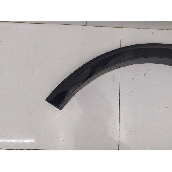 Aplique Alargador Paralama Traseiro Esquerdo Ml 63 Amg 2010