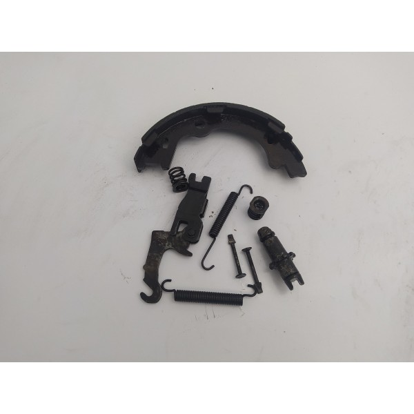 Kit Lona Freio Traseira Esquerda Kia Carens 2008