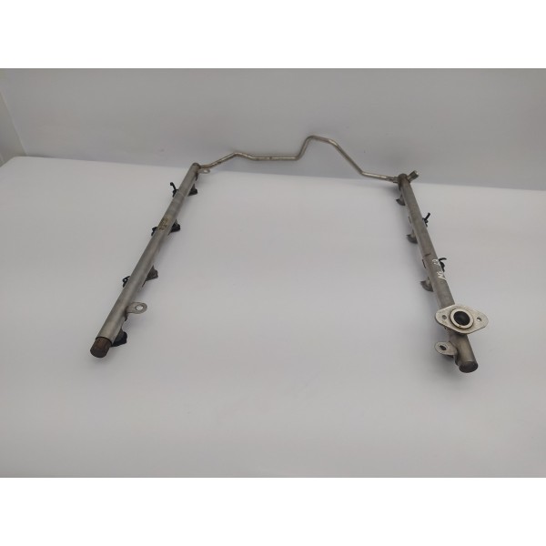 Flauta Injetora Mercedes Benz Ml 63 Amg 2010 A1560701895