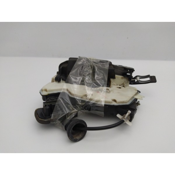 Fechadura Porta Traseira Esquerda Vw Golf Tsi 2014