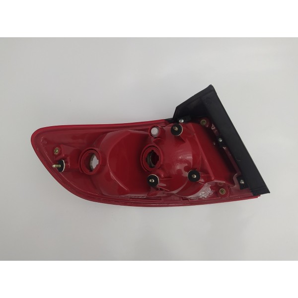 Lanterna Direita Hyundai Santa Fé 2009 Paralela Com Detalhes