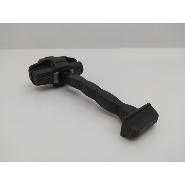 Limitador Porta Dianteira Direita Ford Focus 2015