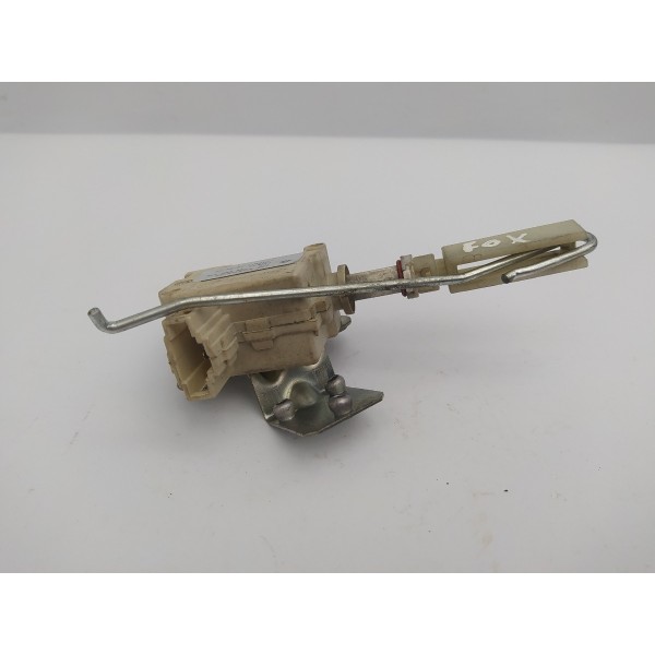 Atuador Trava Elétrica Tampa Traseira Vw Fox 2011 2012 2013