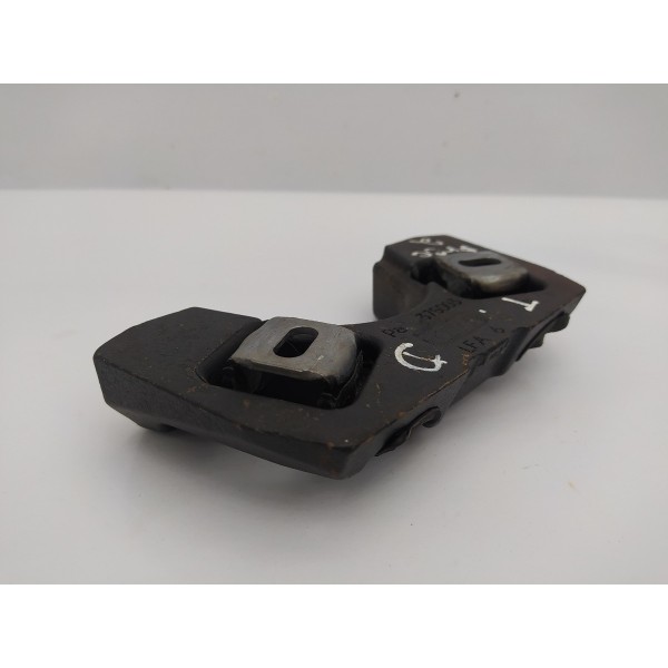 Suporte Amortecedor Traseira Direita Freelander 2 2.2 2014