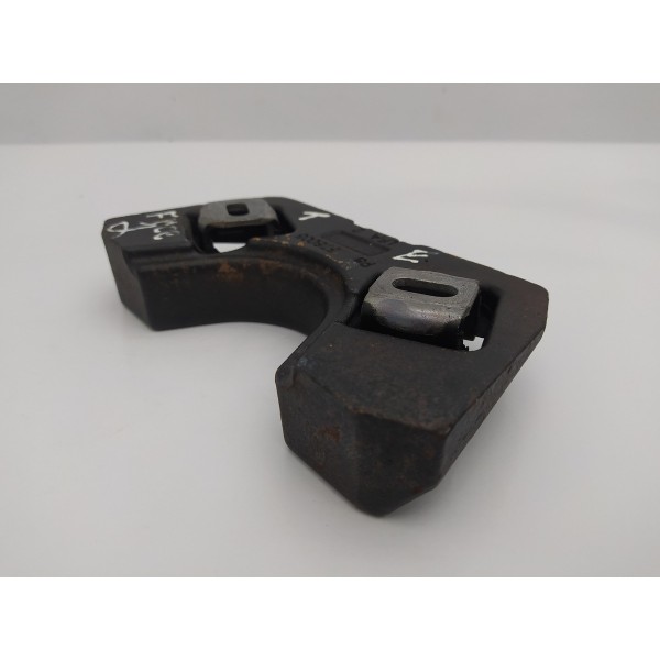 Suporte Amortecedor Traseira Esquerda Freelander 2 2.2 2014