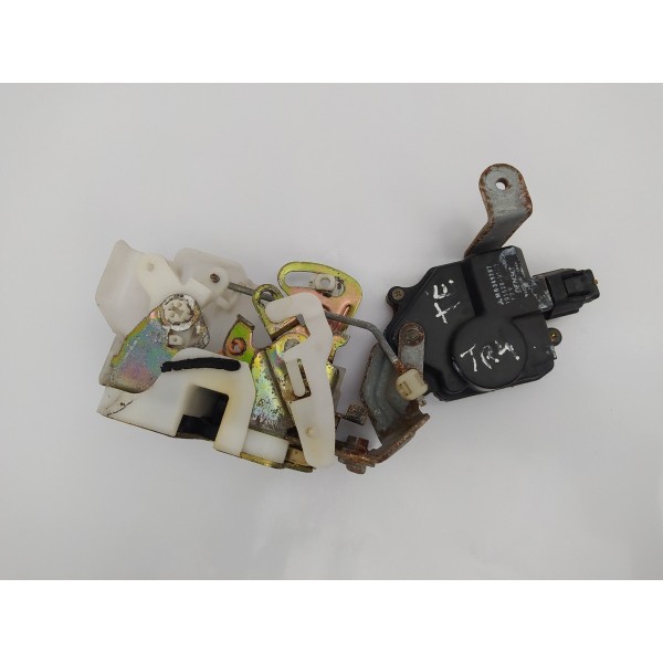 Fechadura Porta Traseira Esquerda Pajero Tr4 2006 2007