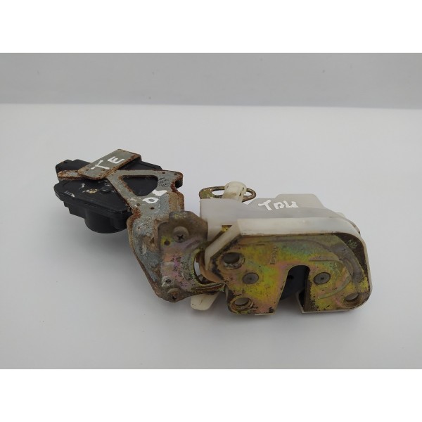 Fechadura Porta Traseira Esquerda Pajero Tr4 2006 2007