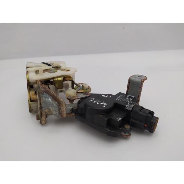 Fechadura Porta Traseira Esquerda Pajero Tr4 2006 2007