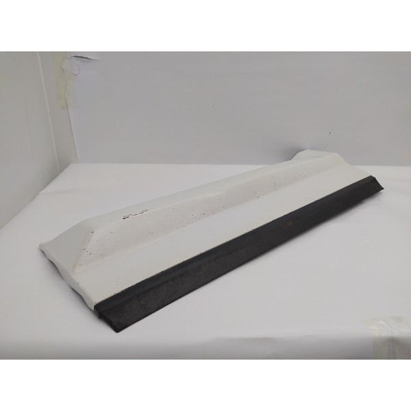 Borrachão Porta Traseira Esquerda Freelander 2 2014 Detalhe