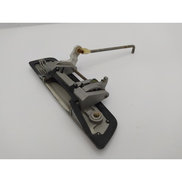 Maçaneta Externa Porta Traseira Esquerda Pajero Tr4 2006