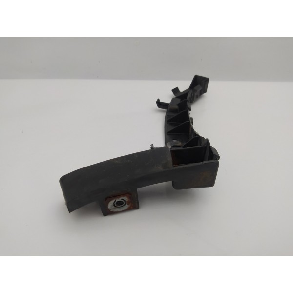 Suporte Guia Direito Parachoque Traseiro Freelander 2 2014