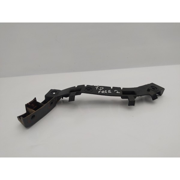 Suporte Guia Direito Parachoque Traseiro Freelander 2 2014