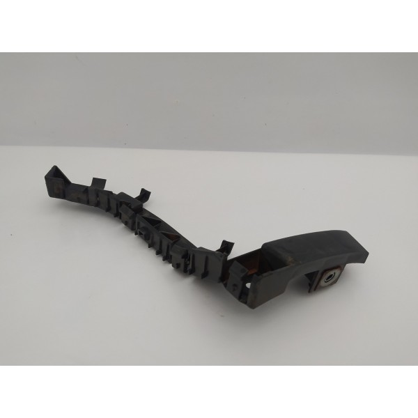 Suporte Guia Esquerdo Parachoque Traseiro Freelander 2 2014