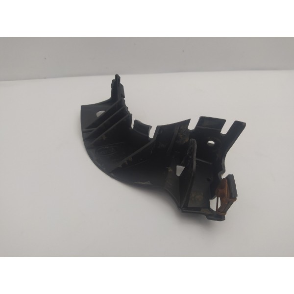 Suporte Guia Esquerdo Parachoque Dianteiro Freelander 2 2014