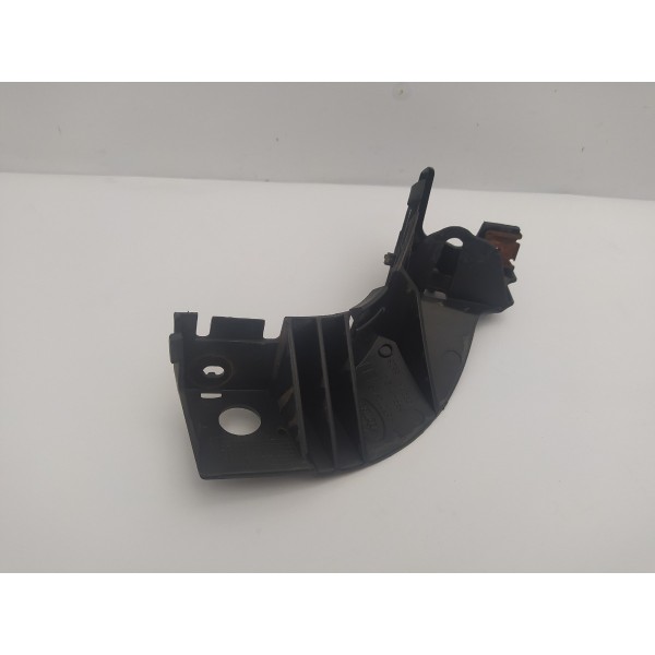 Suporte Guia Esquerdo Parachoque Dianteiro Freelander 2 2014
