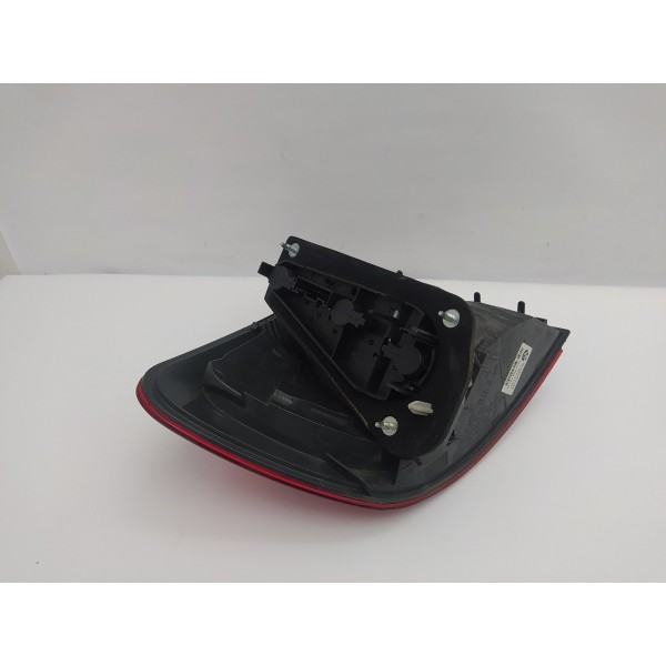 Lanterna Direita Bmw X1 2013 2014 Com Detalhe