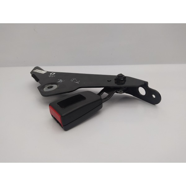 Engate Cinto Traseiro Direito Mercedes Benz Ml 63 Amg 2010