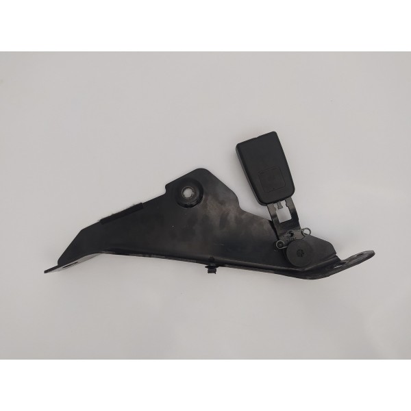 Engate Cinto Traseiro Direito Mercedes Benz Ml 63 Amg 2010