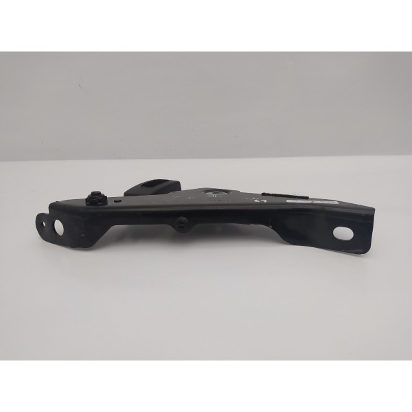 Engate Cinto Traseiro Direito Mercedes Benz Ml 63 Amg 2010