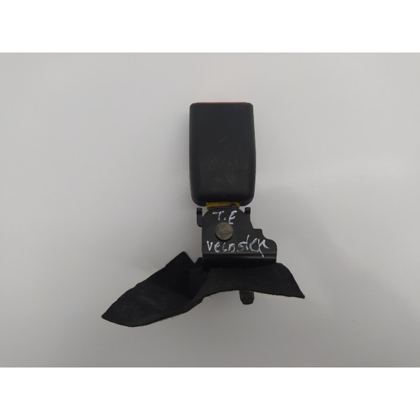 Engate Cinto Traseiro Esquerda Hyundai Veloster 2013