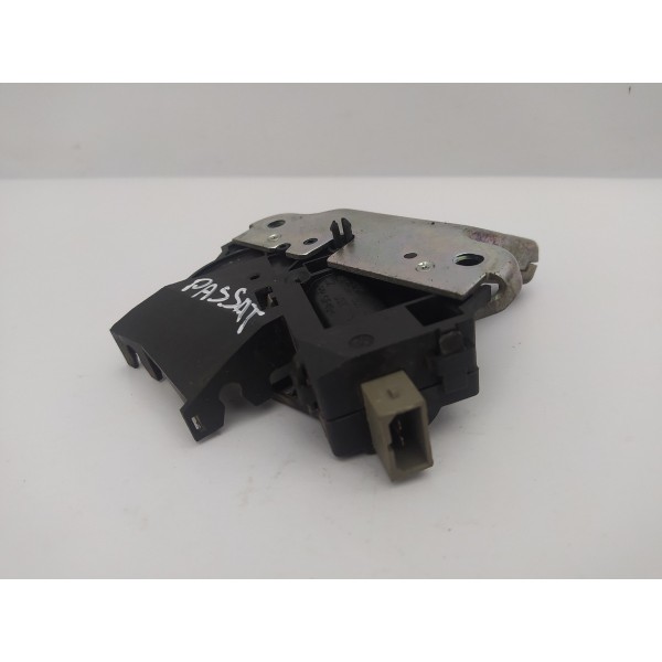 Fechadura Tampa Traseira Volkswagen Passat 2008 2009