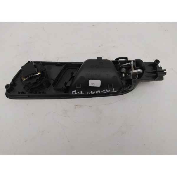 Maçaneta Interna Traseira Direita Volkswagen Tiguan 2011