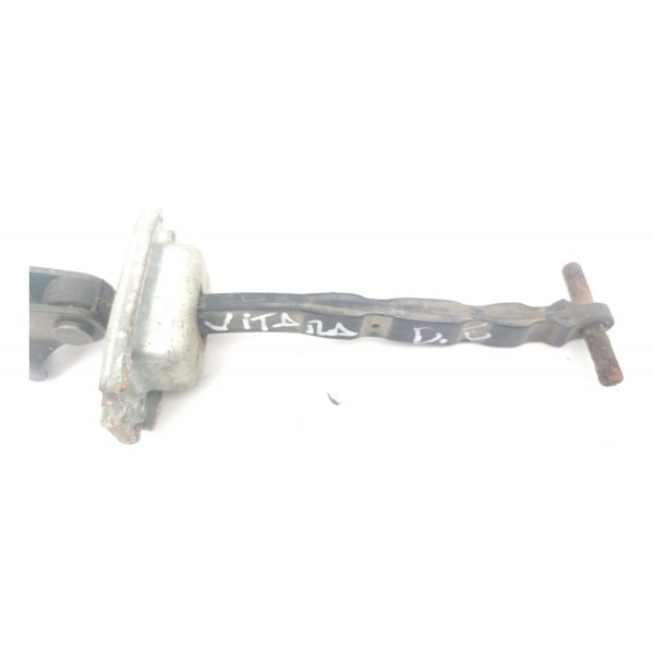 Limitador Porta Dianteira Esquerda Suzuki Grand Vitara 2012