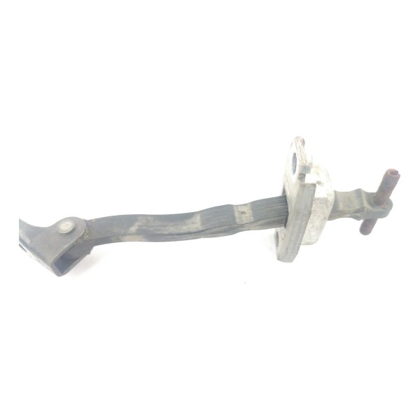 Limitador Porta Traseira Esquerda Suzuki Grand Vitara 2012