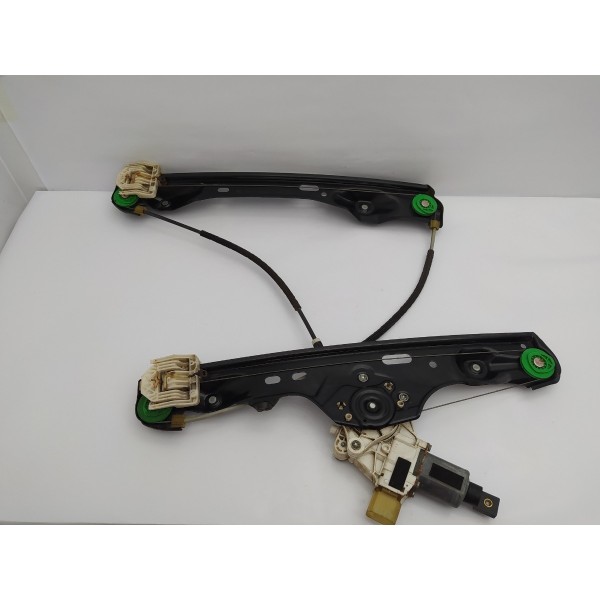 Máquina Vidro Dianteira Esquerda Bmw X1 2010 2011