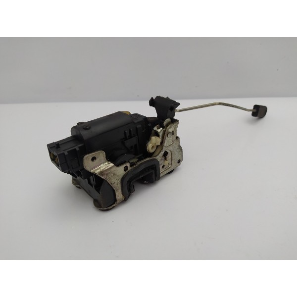 Fechadura Porta Dianteira Direita Renault Duster 2014