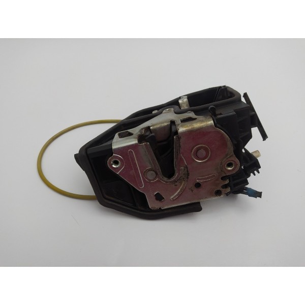 Fechadura Traseira Esquerda Bmw X1 2010 2011