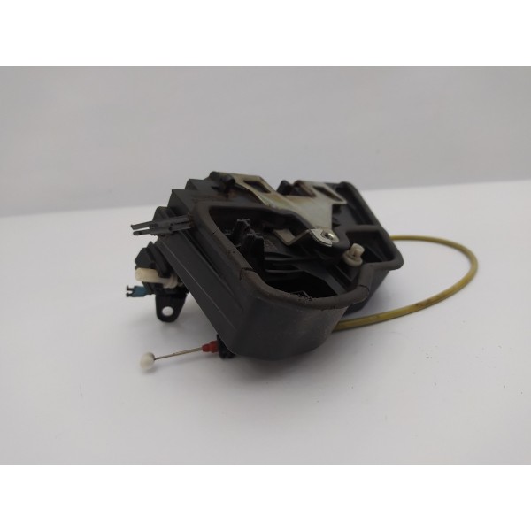 Fechadura Traseira Esquerda Bmw X1 2010 2011